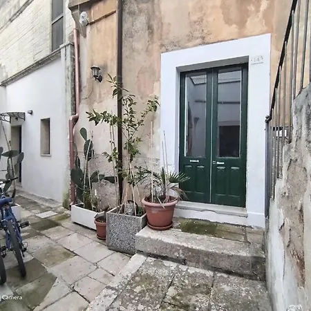 La Casa Del Pellegrino * Carpignano Salentino